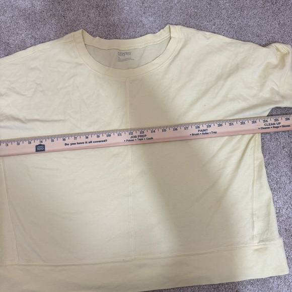 Yellow Short Sleeve Women's Top - Picture 7 of 9